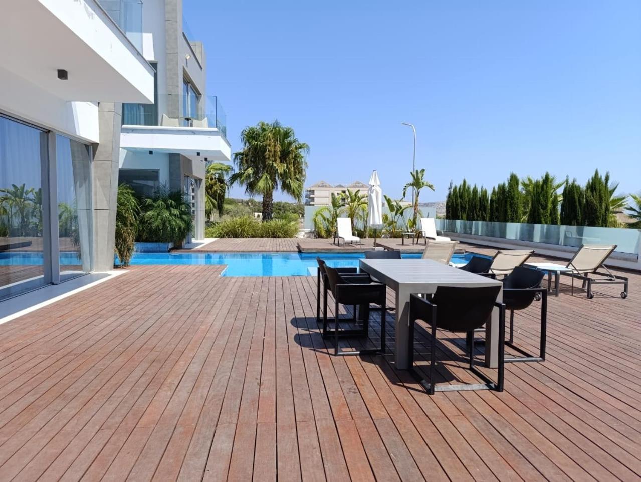 Seaview Luxury Villas איה נאפה מראה חיצוני תמונה
