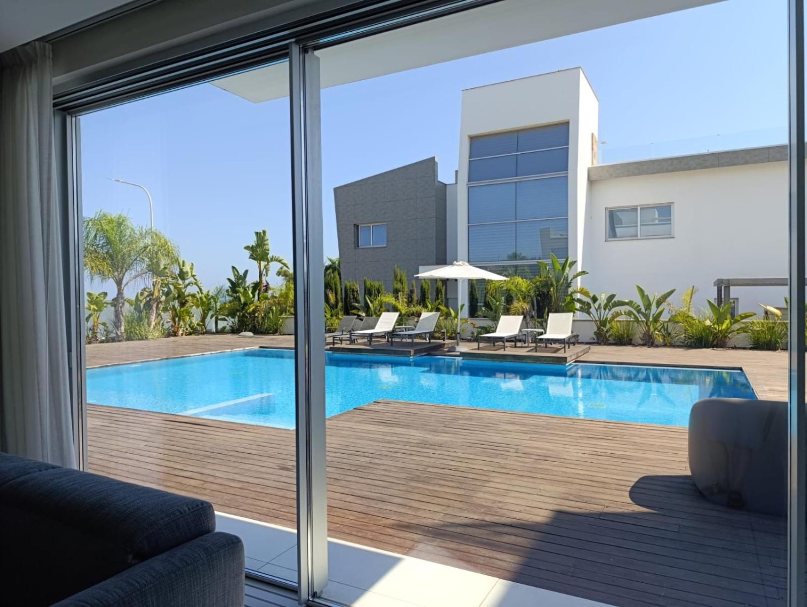 Seaview Luxury Villas איה נאפה מראה חיצוני תמונה