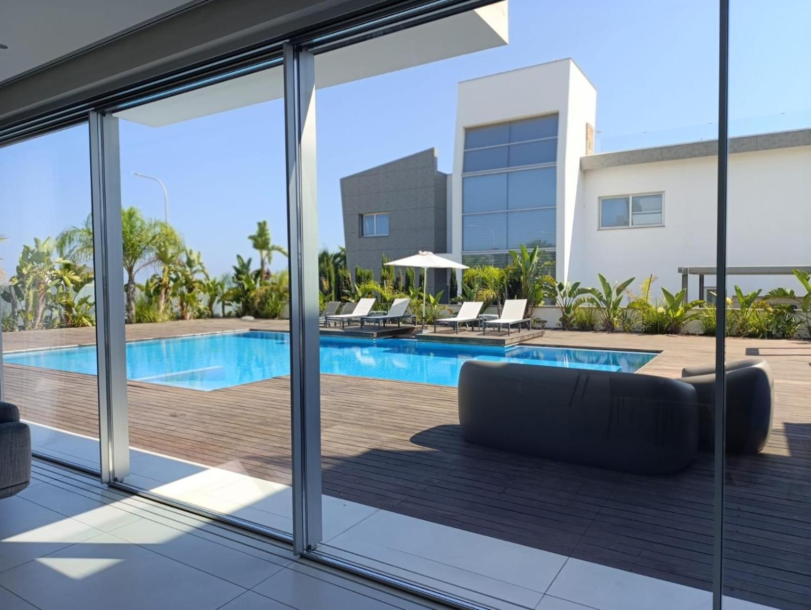 Seaview Luxury Villas איה נאפה מראה חיצוני תמונה
