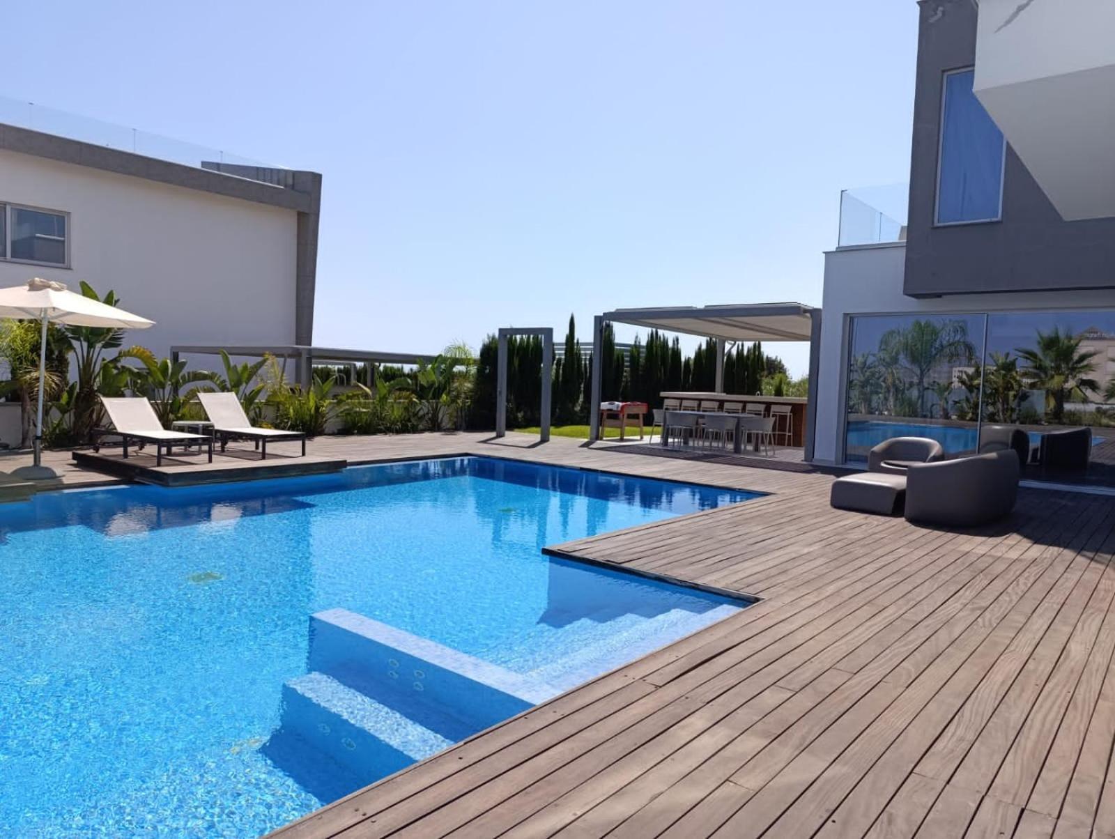 Seaview Luxury Villas איה נאפה מראה חיצוני תמונה